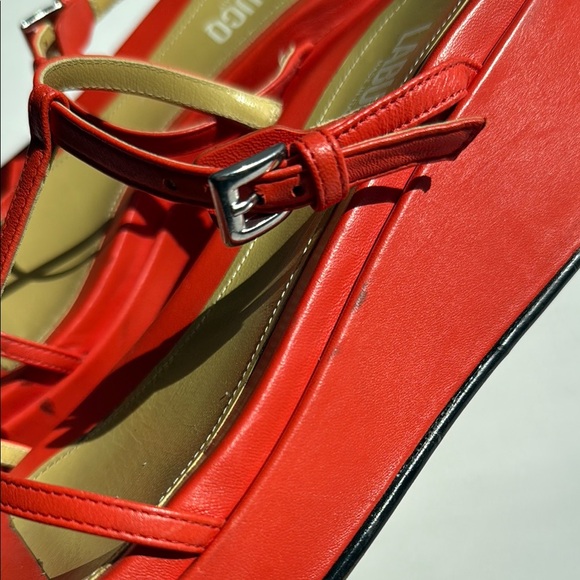 Labucq Red Wedge Sandals - Picture 8 of 16